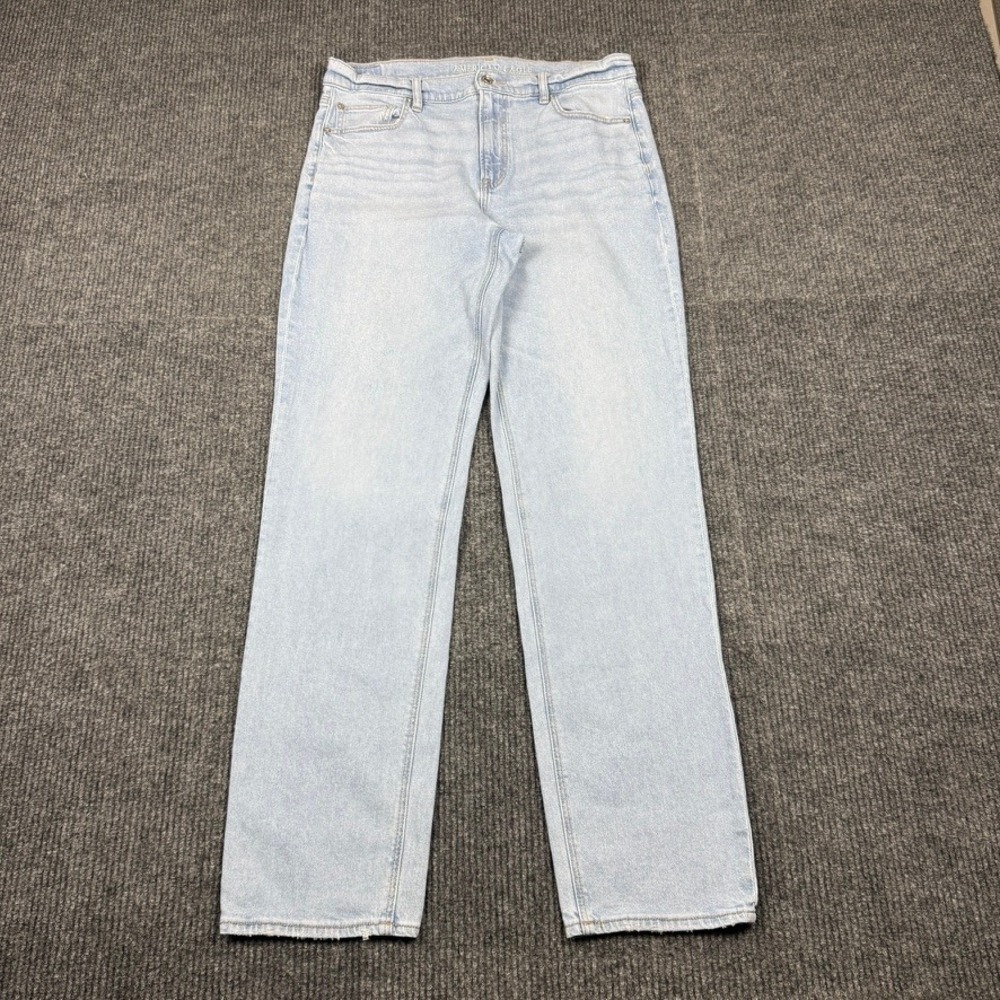 American Eagle Super High-Rise Straight Jeans Light Wash Size 14 X-Long 34"x34"